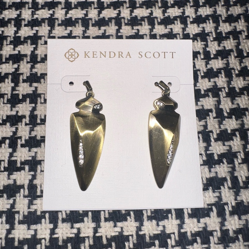 Kendra Scott Antique Gold Geometric-Arrow Earrings